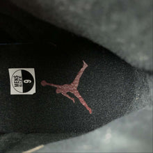 Cargar imagen en el visor de la galería, Air Jordan 12 Retro Reverse Taxi Black White 130690-017