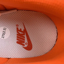 Cargar imagen en el visor de la galería, SB Dunk Low Essential Orange Paisley White DH4401-103