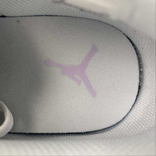 Cargar imagen en el visor de la galería, Air Jordan Legacy 312 Low White Pink Purple HF0747-151