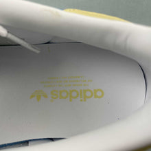 Cargar imagen en el visor de la galería, Adidas Gazelle Indoor Semi Blue Burst Almost Yellow Cloud White IE2960