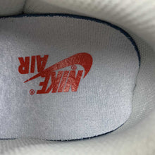 Cargar imagen en el visor de la galería, Air Jordan 1 Retro Low OG SP “Travis Scott” Black Sail-Phantom DM7866-001
