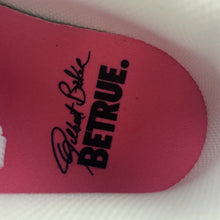 Cargar imagen en el visor de la galería, Air Max 90 Be True White Multi Color Black Wolf Gray CJ5482-100