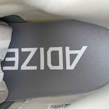 Cargar imagen en el visor de la galería, Adizero Boston 13 Chalk White Gold Metallic Halo Silver JS4947