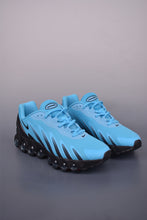 Cargar imagen en el visor de la galería, Air Max Dn8 Blue and Black Gradient FQ7860-047