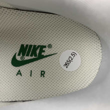 Cargar imagen en el visor de la galería, Air Force 1 07 Low Pearlescent Beige Green DD9915-600