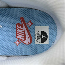 Cargar imagen en el visor de la galería, SB Dunk Low Lottery Pale Ivory Black Malachite Pale Ivory DR9654-001