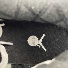 Cargar imagen en el visor de la galería, Air Jordan Stadium 90 Sail Black White Varsity Red FD6424-100