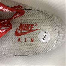 Cargar imagen en el visor de la galería, Supreme x Air Force 1 07 Low Beige Red SU0220-001