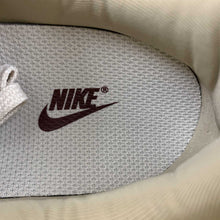 Cargar imagen en el visor de la galería, Nike V2k Run Light Orewood Brown Light Bone Khaki Earth FD0736-103