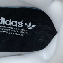 Cargar imagen en el visor de la galería, Adidas Day Jogger Boost Cloud White Green FW4848