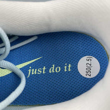 Cargar imagen en el visor de la galería, Nike Journey Run Summit White Deep Royal Blue FN0228-101