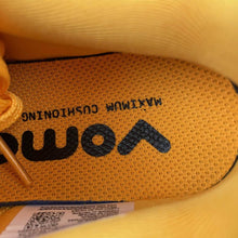 Cargar imagen en el visor de la galería, Nike Vomero Premium Yellow FN8453-017