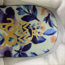 Cargar imagen en el visor de la galería, Chris Paul x Air Jordan 1 Retro Low OG Light Cream Sail FZ0455-200