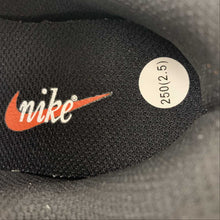 Cargar imagen en el visor de la galería, Air Max Dawn Wolf Grey Black Orange DQ3991-002