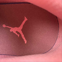 Cargar imagen en el visor de la galería, Air Jordan 1 Low Desert Berry Coral Chalk White 553560-616