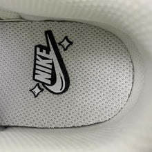 Cargar imagen en el visor de la galería, SB Dunk Low Lottery Black Malachite Pale Ivory DR9654-100