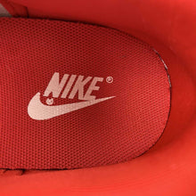 Cargar imagen en el visor de la galería, SB Dunk Low Year of the Dragon Red Yellow Off White FC1688-161