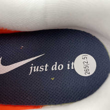 Cargar imagen en el visor de la galería, Nike Journey Run Sail Total Orange Burnt Sunrise Thunder Blue FN0228-100