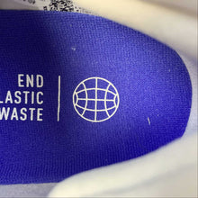 Cargar imagen en el visor de la galería, Adidas UltraBoost Light Lime Orange Red Borland HQ6338