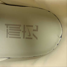 Cargar imagen en el visor de la galería, Air Force 1 Low NAI-KE Tan Canvas Light Gum DV4247-211