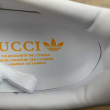 Cargar imagen en el visor de la galería, Adidas x Gucci Gazelle White Color