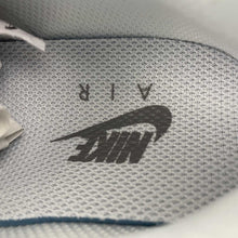 Cargar imagen en el visor de la galería, Air Max 95 Essential White Grey Fog CT1268-100