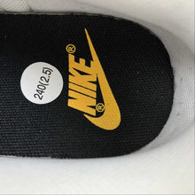 Cargar imagen en el visor de la galería, SB Dunk Low 85 Lavender Purple Black DO9457-126