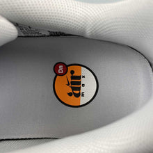 Cargar imagen en el visor de la galería, Air Max Dn Pure Platinum Hyper Royal DV3337-005