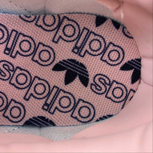 Cargar imagen en el visor de la galería, Adidas Handball Spezial Clear Pink Arctic Night Gum IF6561