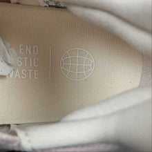 Cargar imagen en el visor de la galería, Adidas Ultraboost Light Pink Cloud White Silver HQ8600