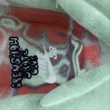 Cargar imagen en el visor de la galería, SB Dunk Low Crenshaw Skate Club Beige Multi-Color Blue FN4193-100