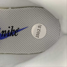 Cargar imagen en el visor de la galería, Air Max Dawn Summit White Medium Blue DR2395-100