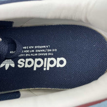 Cargar imagen en el visor de la galería, Adidas Gazelle Indoor Legend Ink Preloved Ruby Wonder White JH5404