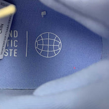 Cargar imagen en el visor de la galería, Adidas Ultraboost Light Blue Dawn Coral Fusion Blue Fusion HQ6347