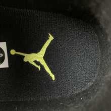 Cargar imagen en el visor de la galería, Air Jordan 3 Retro Oregon Ducks Pet Crew Black HO22-MNJDLS-5