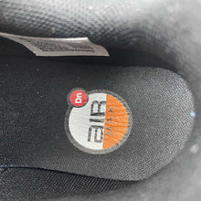 Cargar imagen en el visor de la galería, Air Max Dn Dark Smoke Grey Salsa Red HJ6695-001