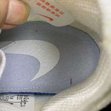 Cargar imagen en el visor de la galería, Zoom Fly 4 Fluorescent Green DN2658-101