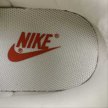 Cargar imagen en el visor de la galería, SB Dunk Low Beige Orange Green FC1688-500