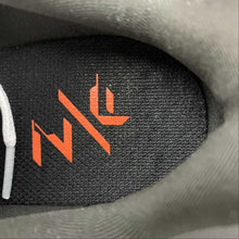 Cargar imagen en el visor de la galería, Zoom Fly 5 White Black-Orange Blue DM8968-600