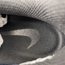 Cargar imagen en el visor de la galería, Nike Air Max 2013 Triple Black FJ3156-010