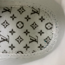 Cargar imagen en el visor de la galería, Louis Vuitton Trainer Snaker x Air Force 1 White Purple LK0231