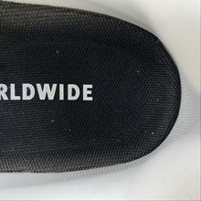 Cargar imagen en el visor de la galería, Air Max 90 SE Worldwide Pack White Blue Fury Volt CK7069-100