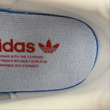 Cargar imagen en el visor de la galería, Adidas Samba OG White Better Scarlet Supplier Color IG1025
