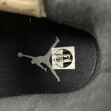 Cargar imagen en el visor de la galería, Air Jordan 4 Retro Black Cat 2020 Light Graphite CU1110-010