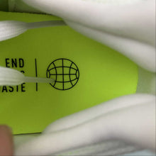 Cargar imagen en el visor de la galería, Adidas UltraBoost Light Cloud White Wonder Blue Lucid Lemon IE1775