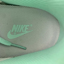 Cargar imagen en el visor de la galería, Terror Squad x Air Force 1 Low White Green PF9055-774