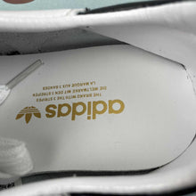 Cargar imagen en el visor de la galería, Adidas Samba Decon White Gum IF0642