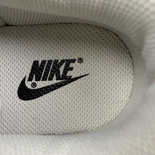 Cargar imagen en el visor de la galería, SB Dunk Low Light Iron Ore University Red Game Royal DV3497-001