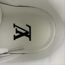 Cargar imagen en el visor de la galería, LV x Air Force 1 07 Low Black Metallic Gold Brown IA9VGO