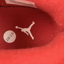 Cargar imagen en el visor de la galería, Air Jordan Stadium 90 Sail White University Red DX4397-106